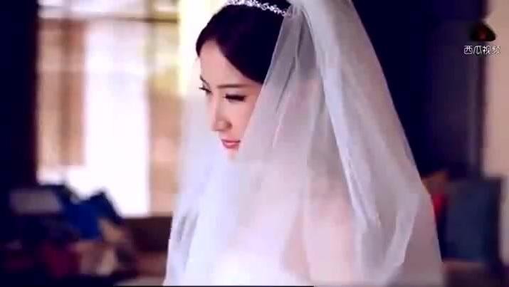 被嘲“傻白甜”的许婧，十年后却在沙特私人飞机庆生：被背叛的人生，终将活成自己最好的贵人